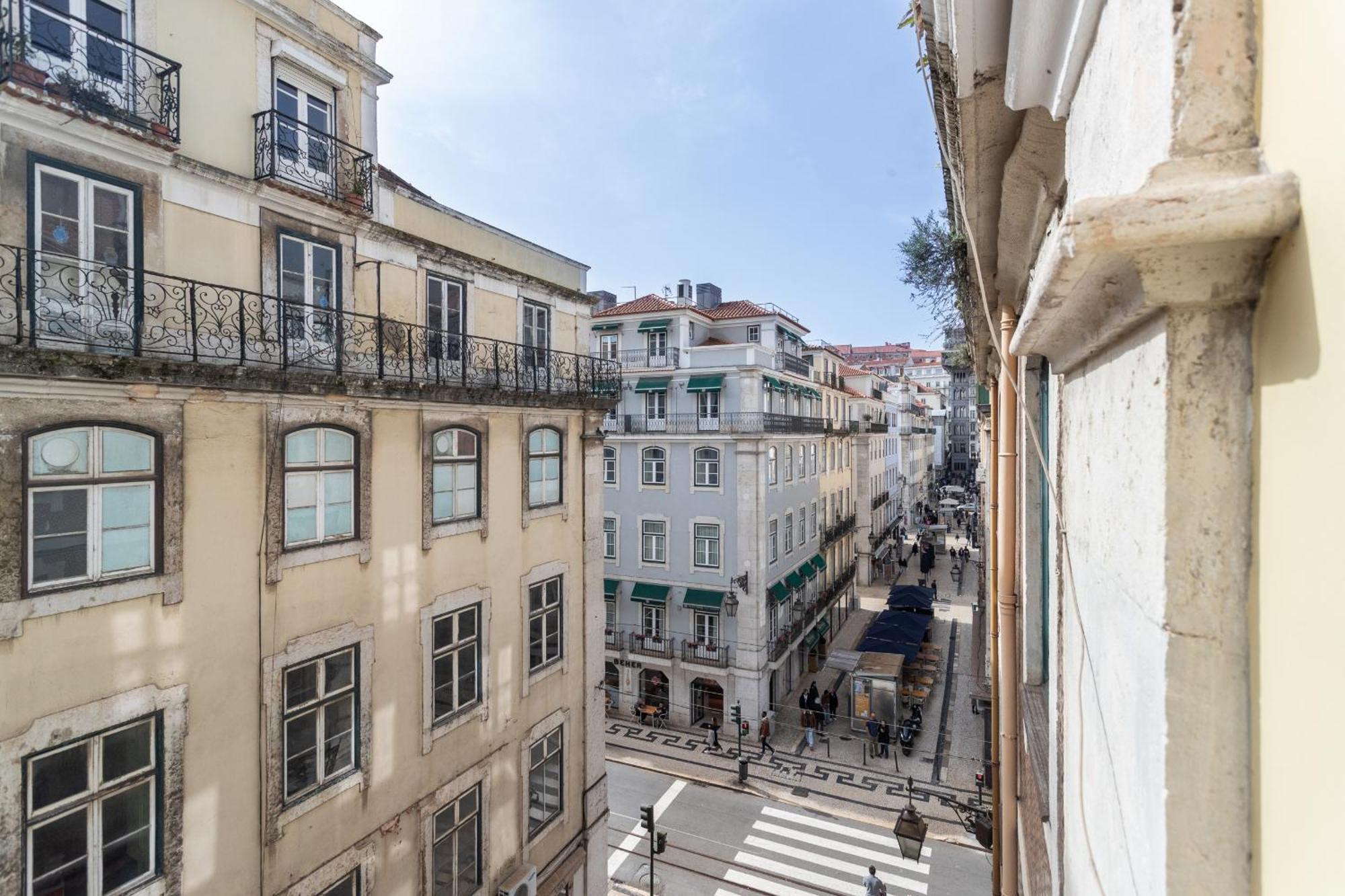 Апартаменти Santa Justa 24 Lisbon Downtown Номер фото